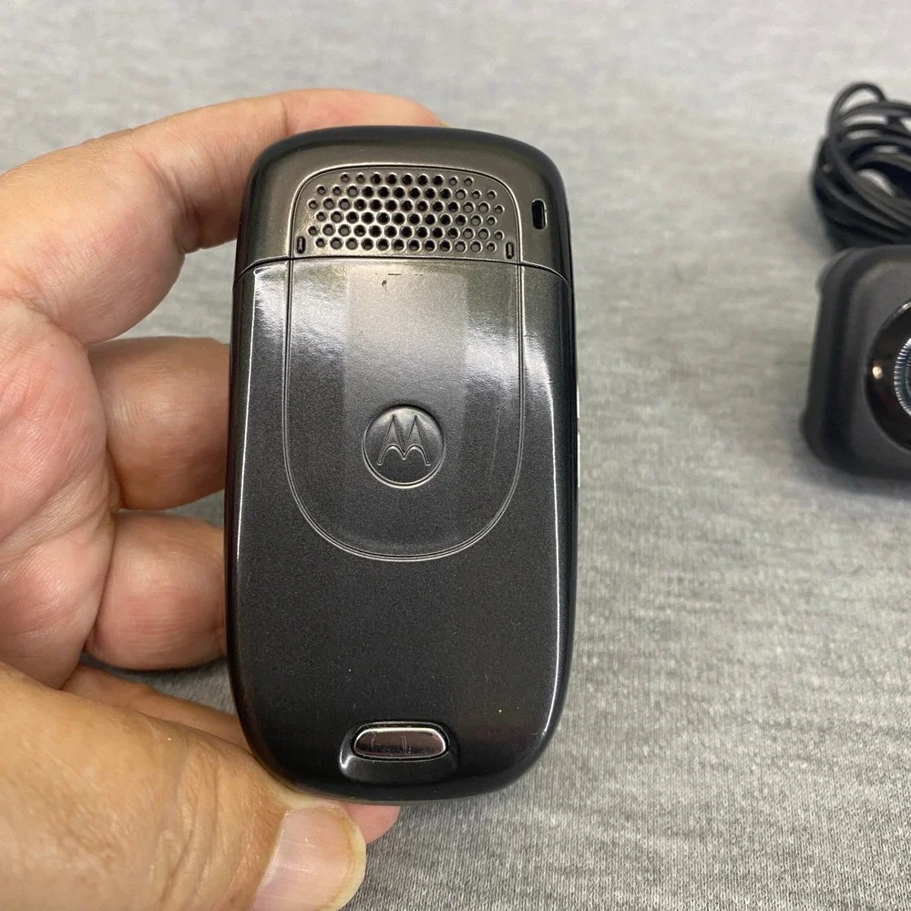 Vintage Motorola V197 Flip Phone Black Silver Cellular Mobile Retro Tech